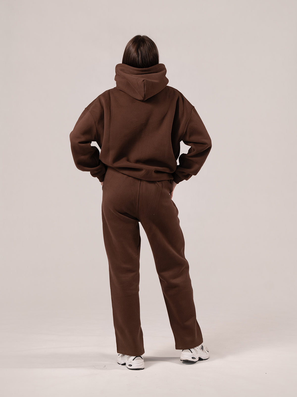 Straight leg tracksuits - chocolate