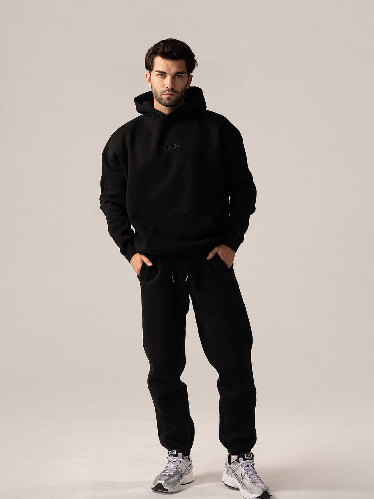 Tracksuits with drawstrings - deep black