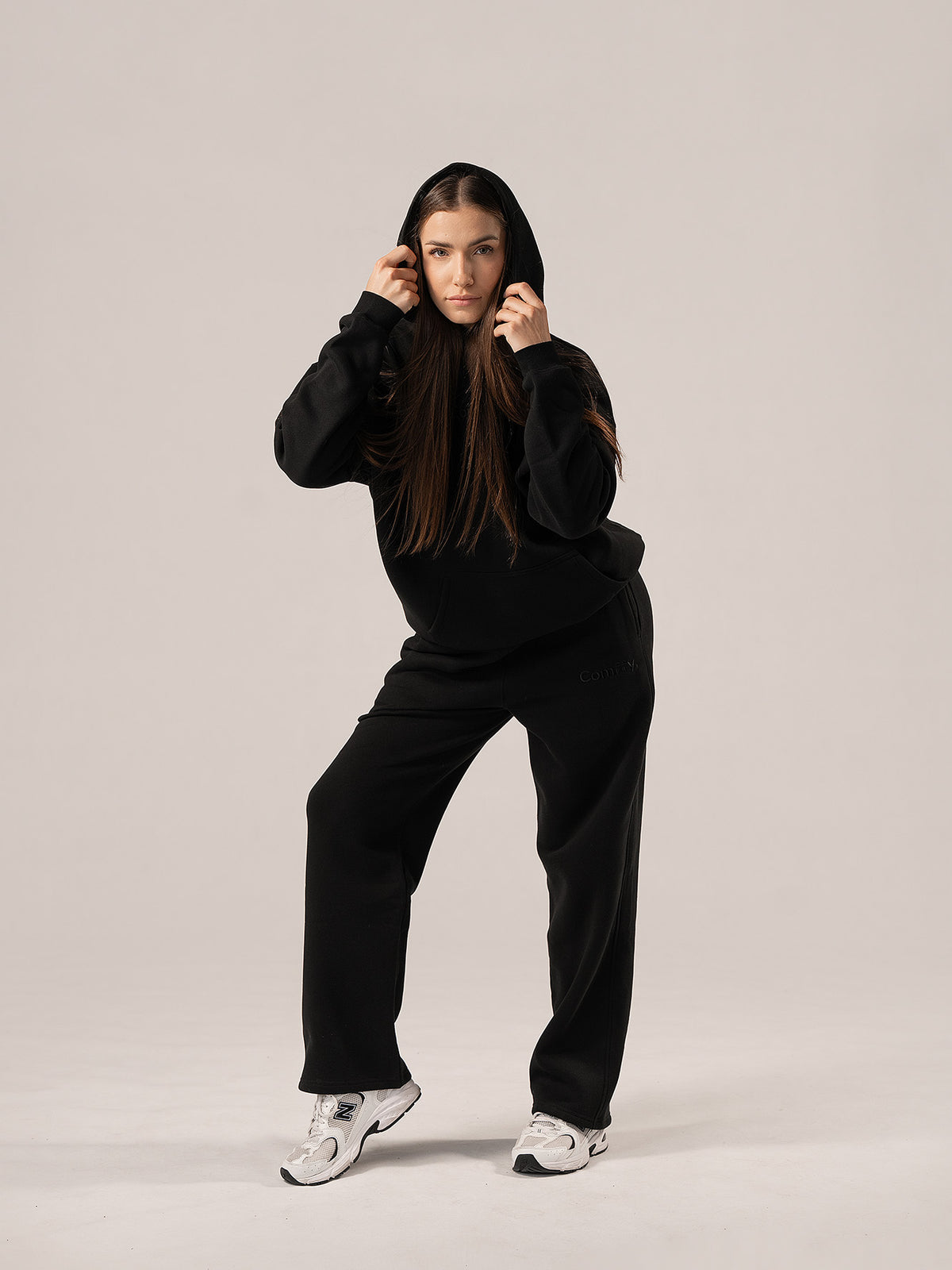 Straight leg tracksuit - deep black
